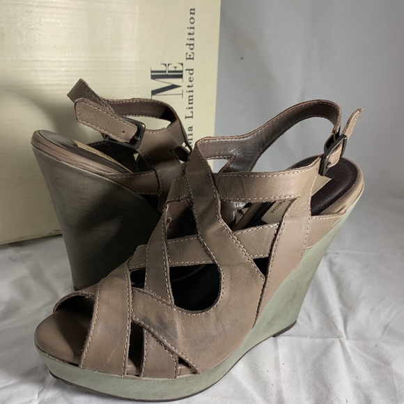 New MIA Limited Edition Vintage Distressed 8.5 - Picture 2 of 8